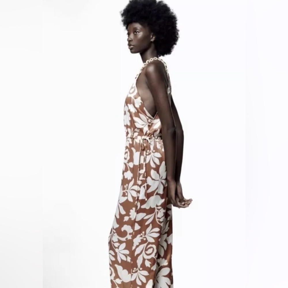 Zara Printed Jumpsuit Floral Satin Wide Leg With Neck Chains Blogger Fave - Picture 7 of 7